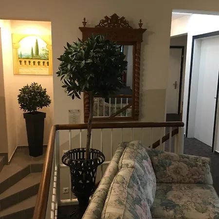 酒店 阿翰贝拉酒店 3*