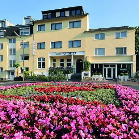 ホテル アールベッラ バート・ノイェンアール・アールヴァイラー