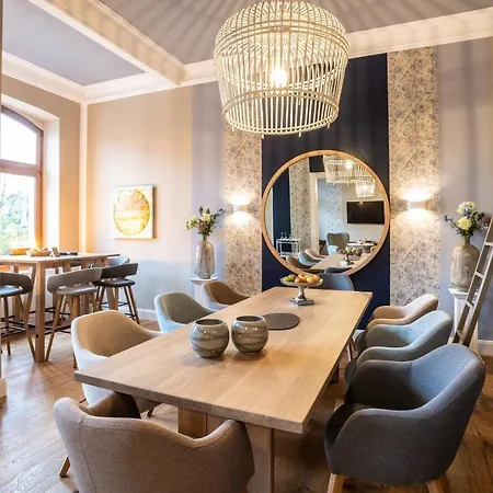 アールベッラ ホテル 3*