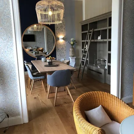 アールベッラ ホテル 3*